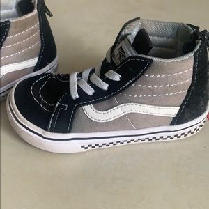 Toddler, 7.5, Zip up Vans